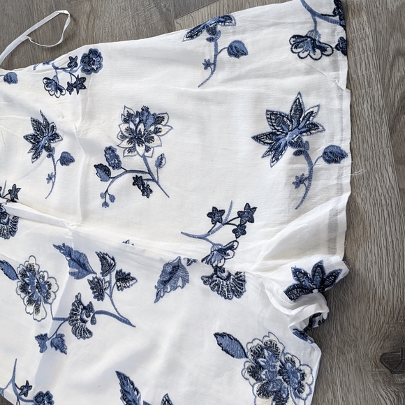 EMBROIDERED ROMPER - Picture 6 of 11